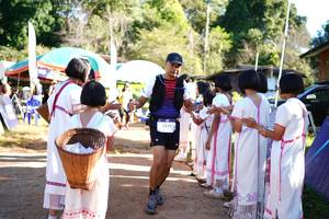 BIB: 2550
                            <button type="button" onclick="openModal(19048493)" class="btn btn-primary btn-sm float-right btn-popup" data-toggle="modal" data-target=".modal-high-quality">
                        <i class="fas fa-shopping-cart"></i> Add to Cart
                    </button>
                                            <button type="button" onclick="isThisMe(19048493, true)" class="btn btn-success btn-sm float-right btn-popup btn-isme hidden" data-toggle="tooltip" data-placement="bottom" title="นี่คือรูปของคุณใช่ไหม คลิกที่นี่เพื่อเอาเข้าอัลบั้ม">
                        <i class="fas fa-plus"></i> Add to album
                    </button>
                    <button type="button" onclick="isThisMe(19048493, false)" class="btn btn-warning btn-sm float-right btn-popup btn-isnotme hidden">
                        <i class="fas fa-ban"></i> Remove from album
                    </button>